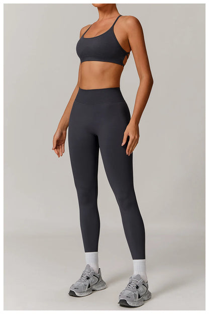 Women’s Seamless Gym Yoga Set – Leggings & Sports Bra