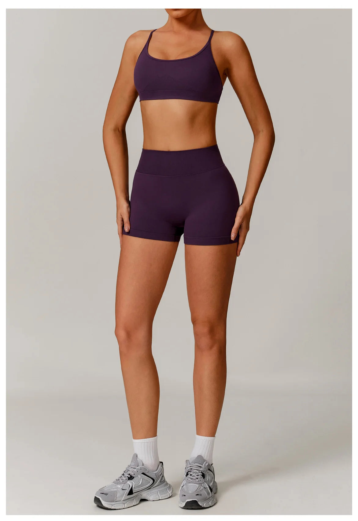 Women’s Seamless Gym Yoga Set – Leggings & Sports Bra