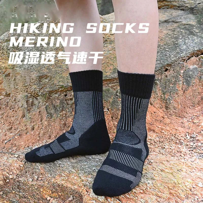 Lightweight Merino Wool Hiking Socks (Unisex)