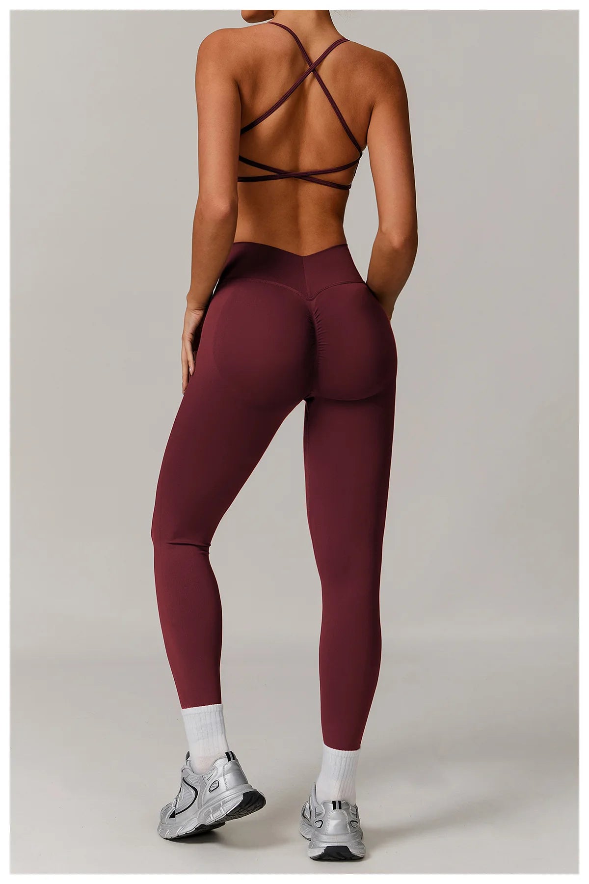 Women’s Seamless Gym Yoga Set – Leggings & Sports Bra