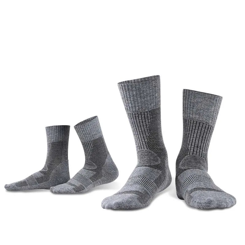 Lightweight Merino Wool Hiking Socks (Unisex)